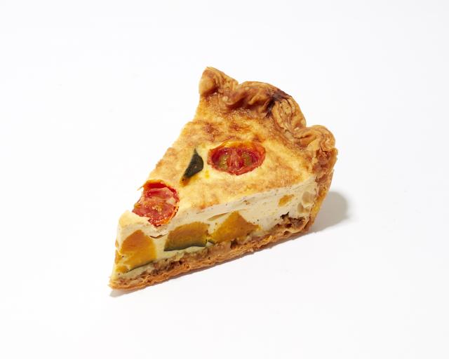 かぼちゃとミートソースのグラタンキッシュ