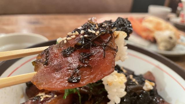 北海道ろばた居心地　海鮮丼　マグロ