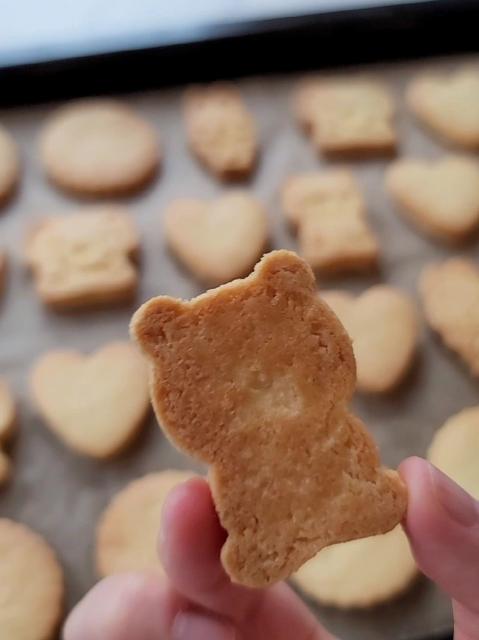 型抜きクッキー　クッキー　見極め