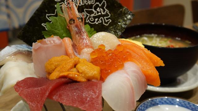 二条市場　札幌　大磯　海鮮丼　朝食