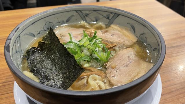 とし井ちゃんラーメン　札幌　朝ラー