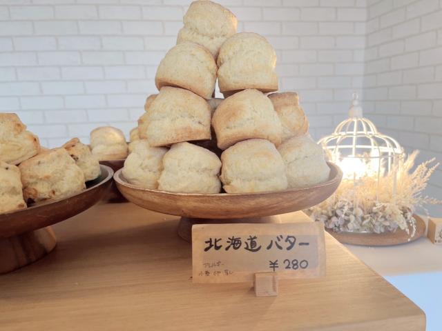 komugi.　北海道バター　スコーン