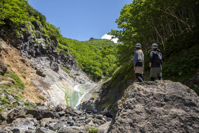 カムイワッカ4の滝