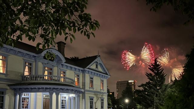 道新・UHB花火大会　豊平川　花火　豊平館　中島公園